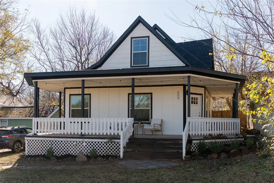 609 E College Avenue, Guthrie, OK 73044 - Image #2