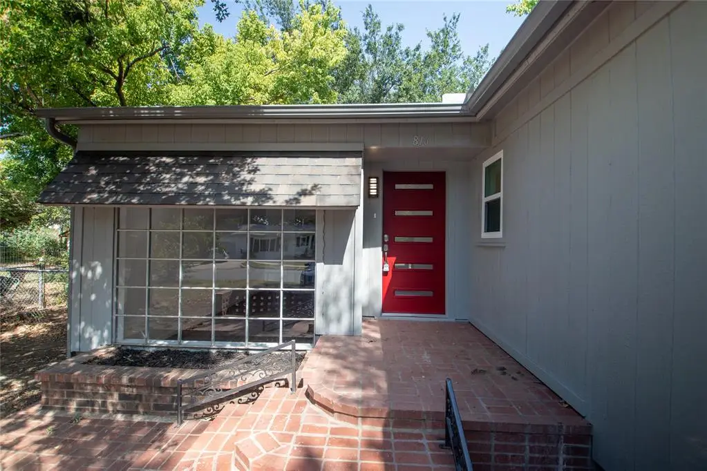 816 S Santa Fe Drive, Edmond, OK 73003 - Image #1