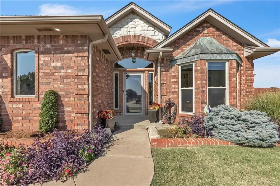 10613 Whitechapel Street, Oklahoma City, OK 73162 - Image #2