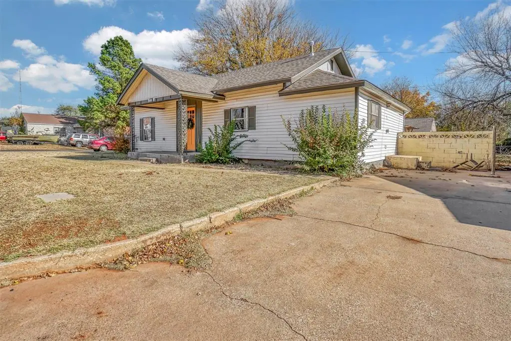 622 N Boone Avenue, Elk City, OK 73644 - Image #1