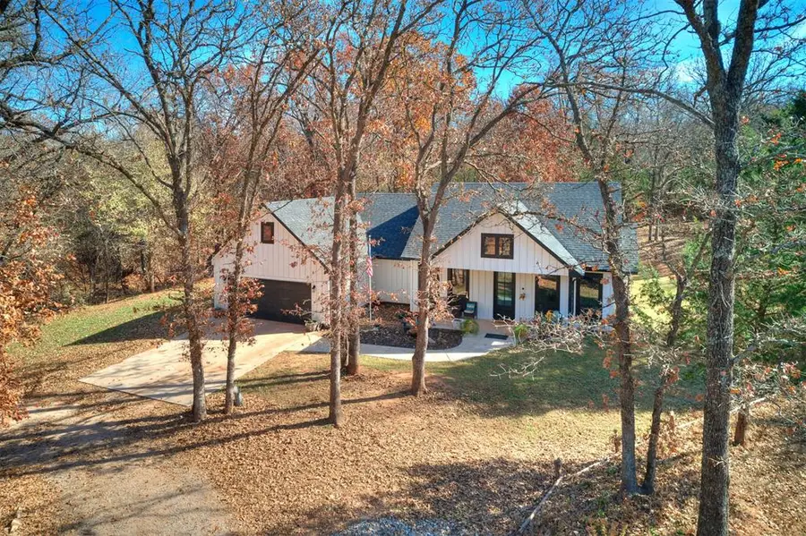 5470 E Rock Creek Road, Norman, OK 73026 - Image #2