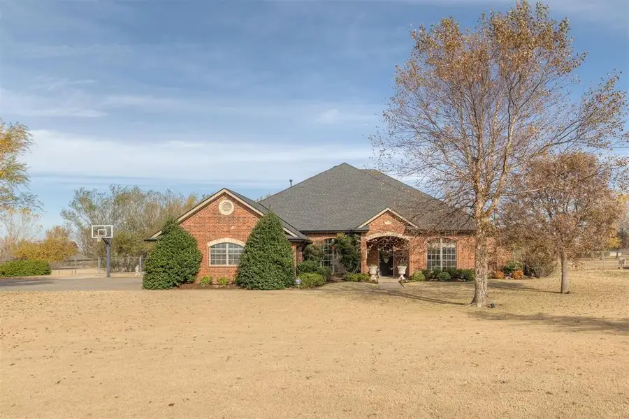 4161 Darril Road, Edmond, OK 73025 - Image #2