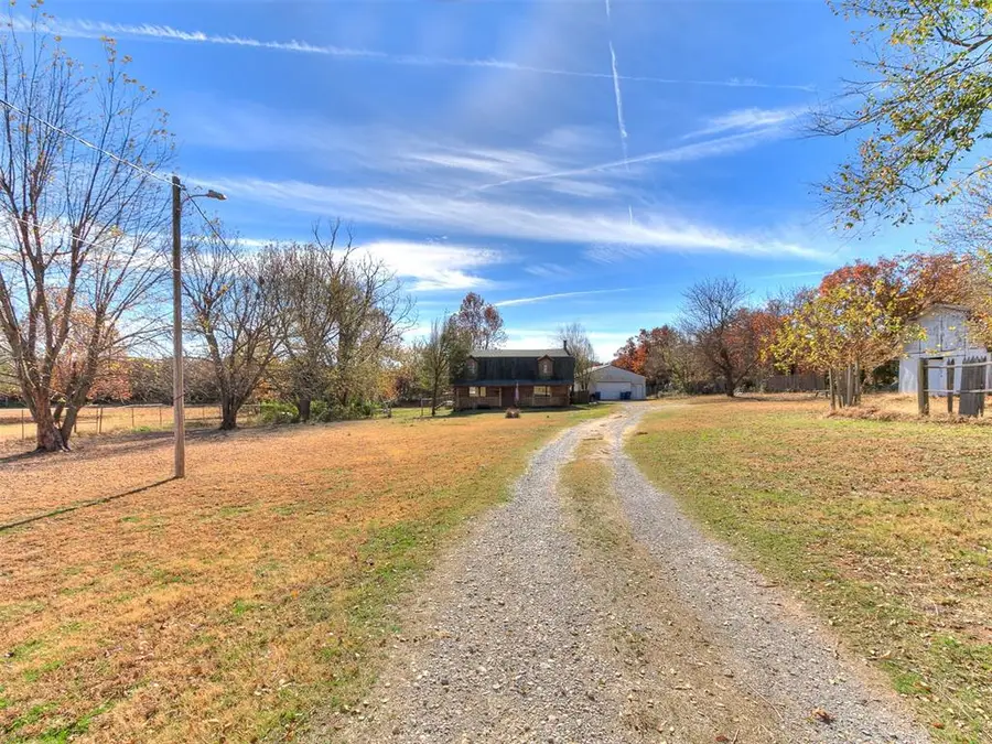 12694 Green Oak Drive, Choctaw, OK 73020 - Image #3