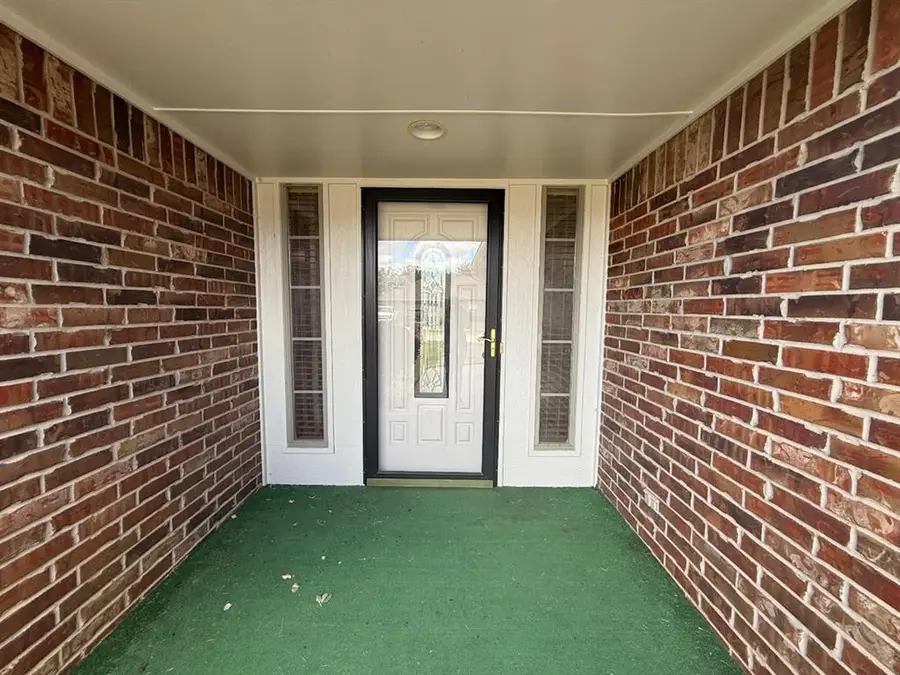 616 Morningside Drive, Yukon, OK 73099 - Image #3