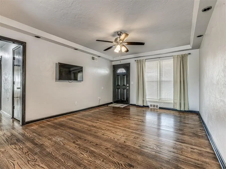 2615 NW 63rd Street, Oklahoma City, OK 73116 - Image #3