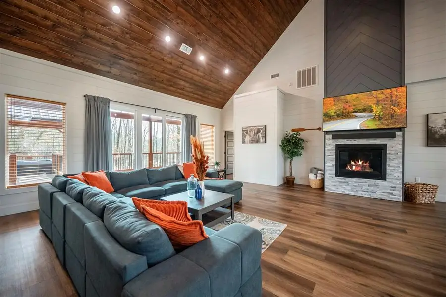 238 Rutty Pine Ridge, Broken Bow, OK 74728 - Image #2