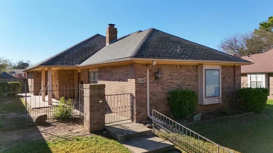 1119 Quail Hollow Road, Shawnee, OK 74804 - Image #2