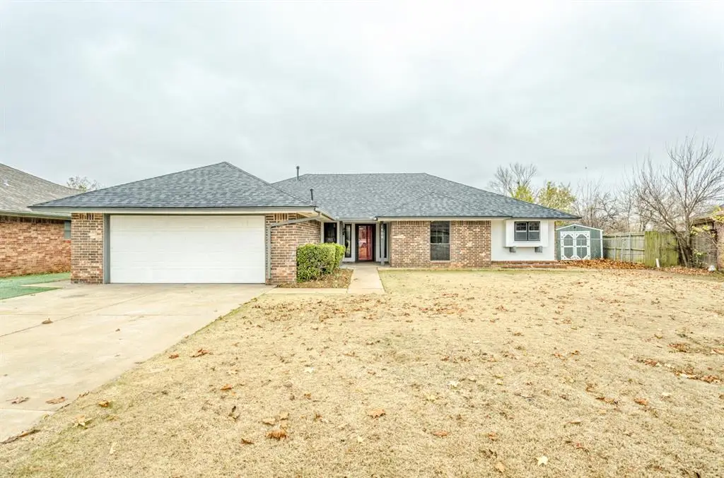 1800 N Lincoln Avenue, Moore, OK 73160 - Image #1