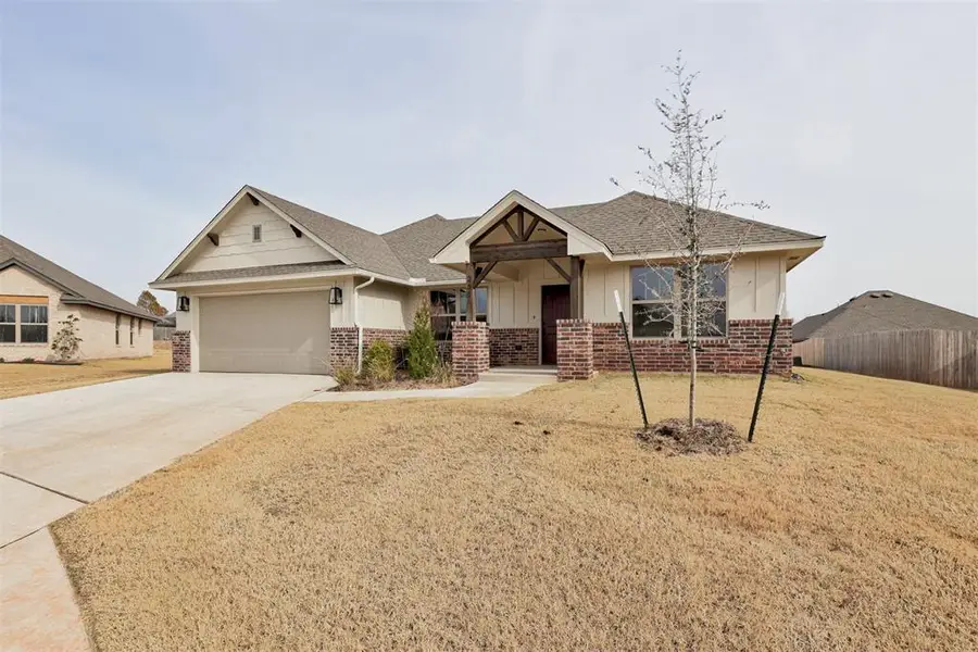 205 Juniper Circle, Noble, OK 73068 - Image #2
