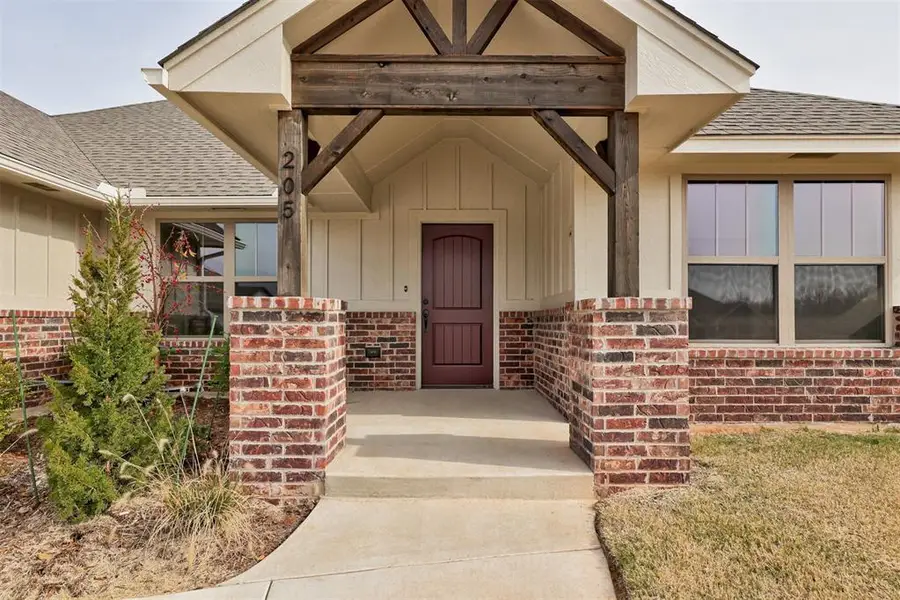 205 Juniper Circle, Noble, OK 73068 - Image #3
