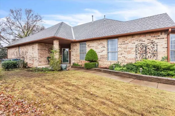 3905 Prairie Hill Court, Edmond, OK 73003