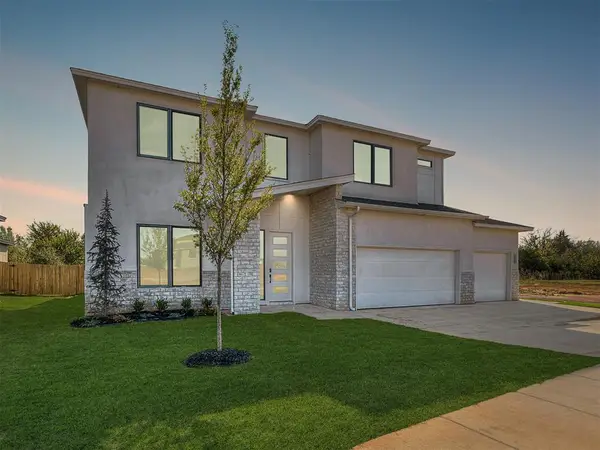 5608 NW 154th Terrace, Edmond, OK 73013