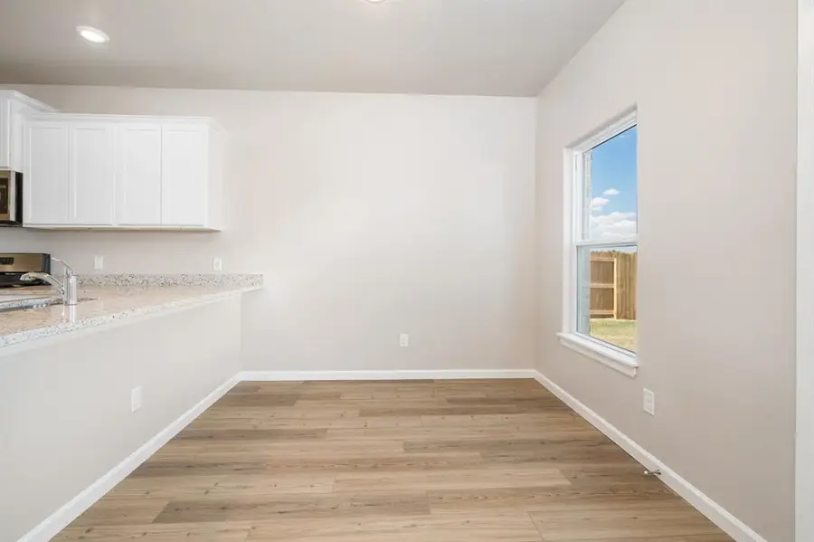 728 Luna Way, Tuttle, OK 73089 - Image #3