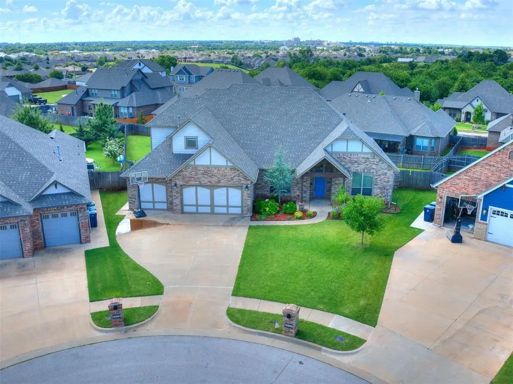 15900 Meadow Rue Lane, Edmond, OK 73013 - Image #1