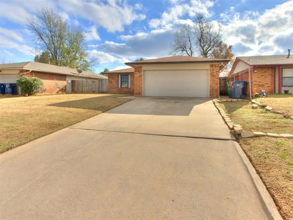 12404 SW 14th Street, Yukon, OK 73099 - Image #1