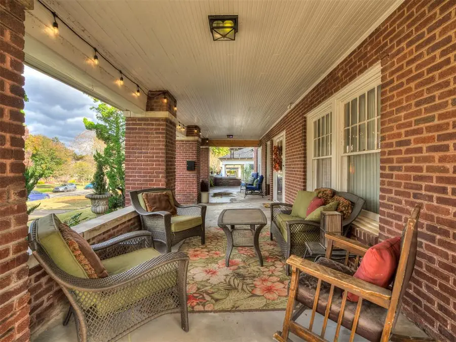 136 NW 18th Street, Oklahoma City, OK 73103 - Image #2