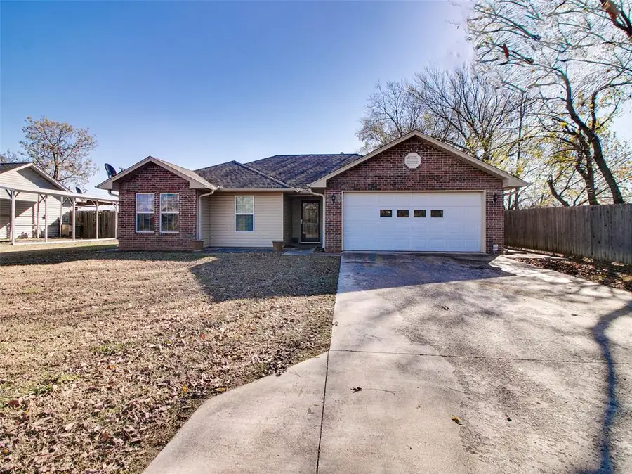 912 W Oak Street, Stroud, OK 74079 - Image #3