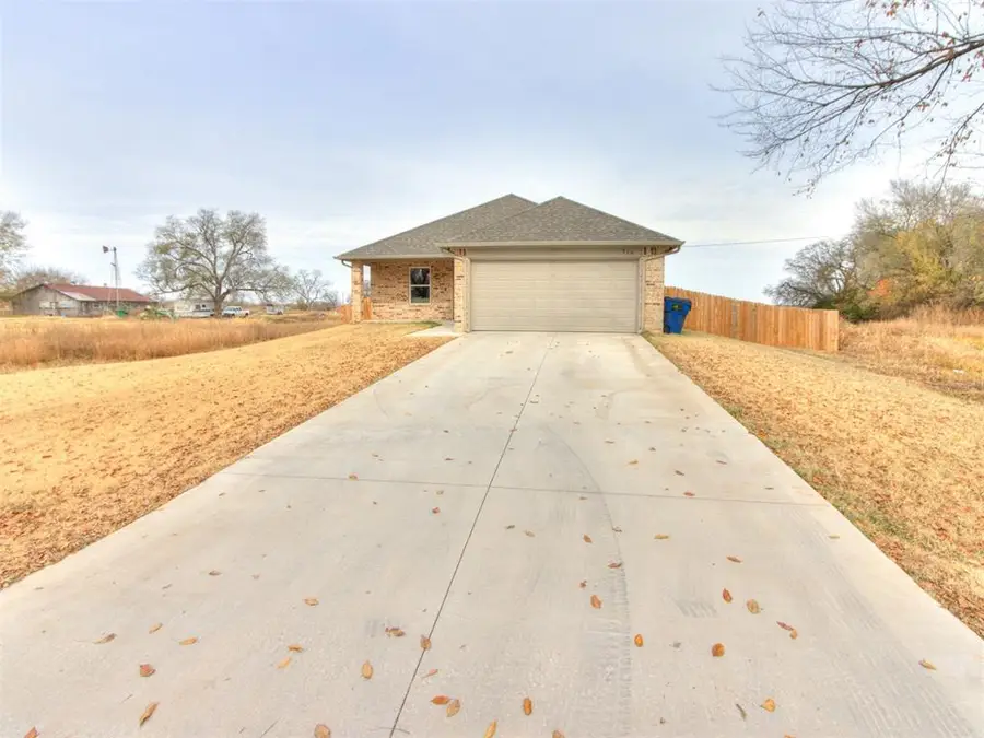 219 E Center Street, Lexington, OK 73051 - Image #3
