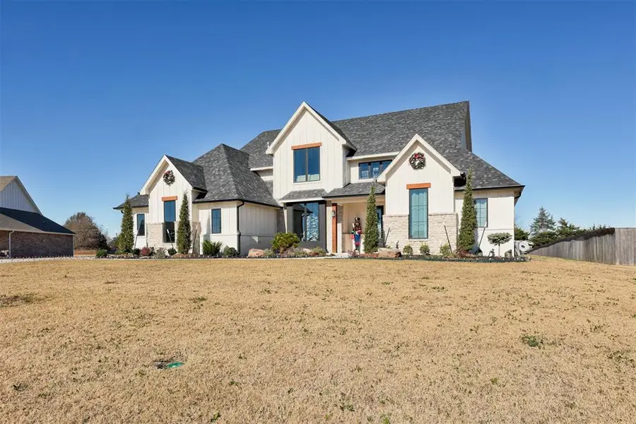 3400 Woodland Springs Drive, Norman, OK 73072 - Image #3