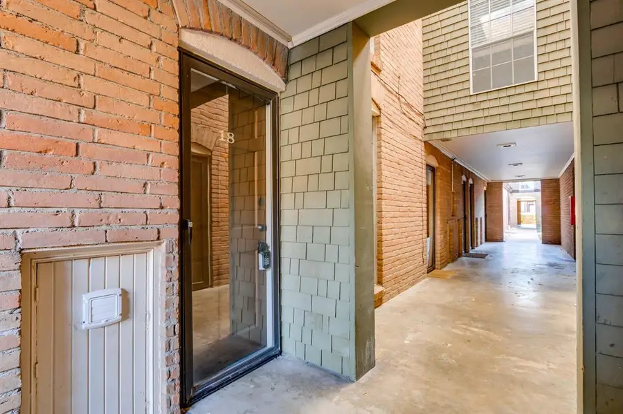 6100 N Brookline Avenue #18, Oklahoma City, OK 73112 - Image #2