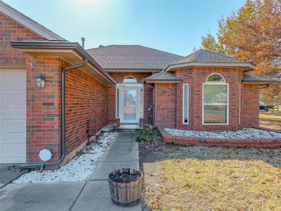 1214 Carrie Lane, Piedmont, OK 73078 - Image #2