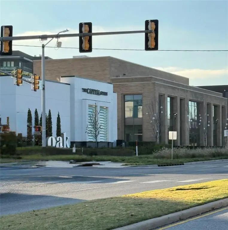 2422 NW 43rd Circle, Oklahoma City, OK 73112 - Image #2