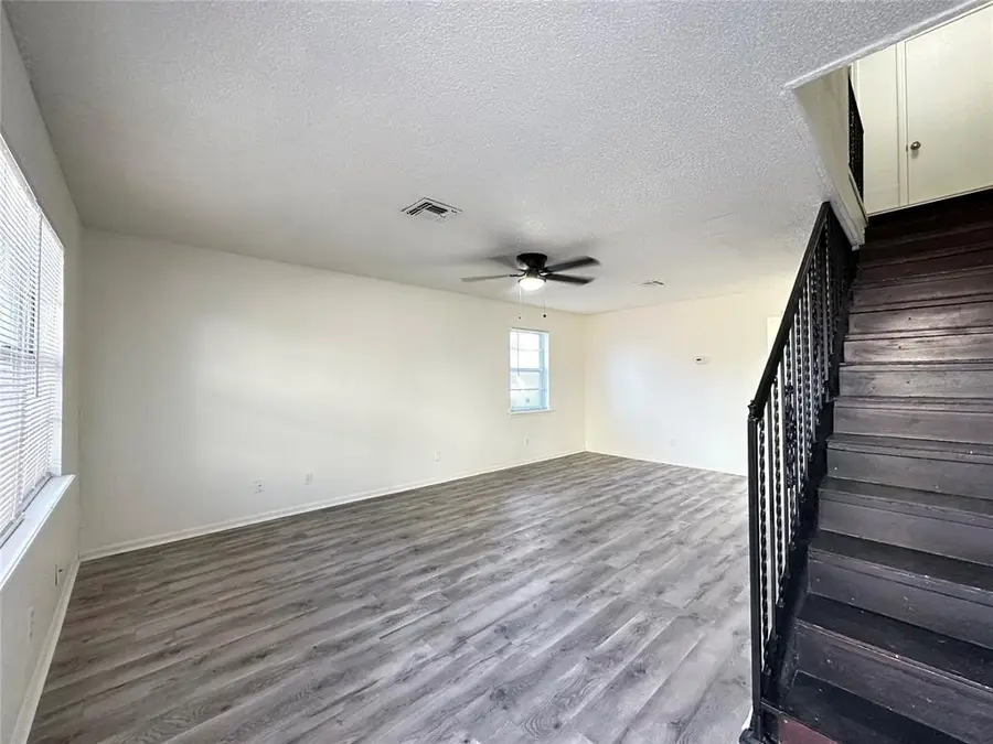 717 N Rockwell Avenue, Oklahoma City, OK 73127 - Image #2