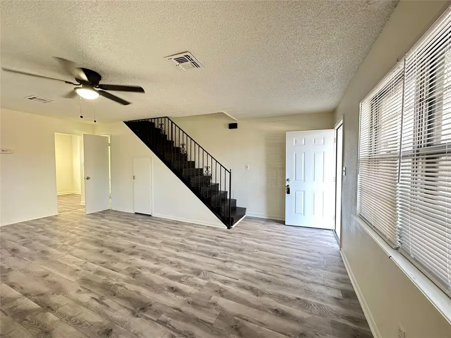 717 N Rockwell Avenue, Oklahoma City, OK 73127 - Image #3