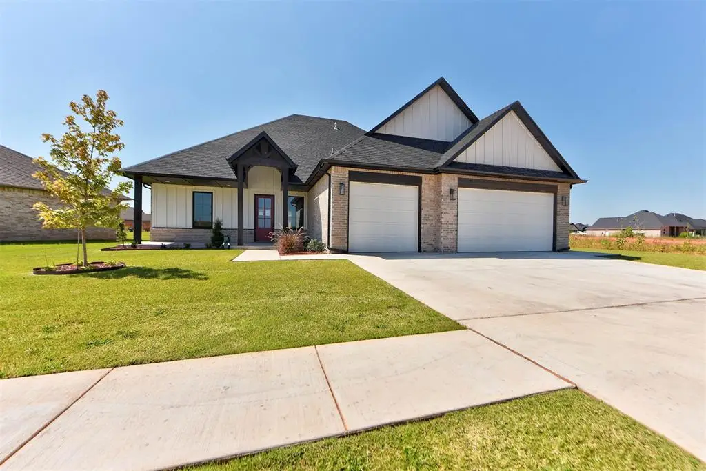 10420 SW 49th Street, Mustang, OK 73064 - Image #1