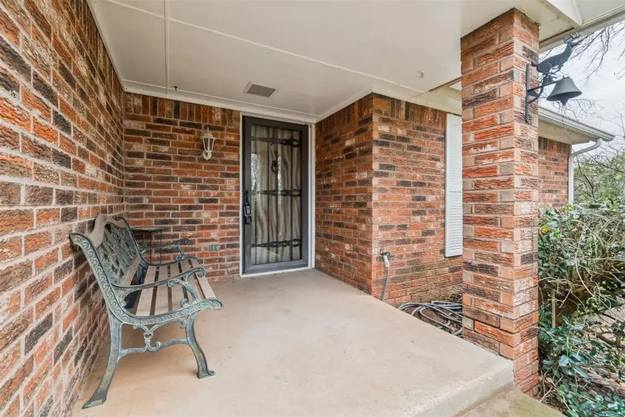 1208 Cedar Ridge Road, Edmond, OK 73013 - Image #3