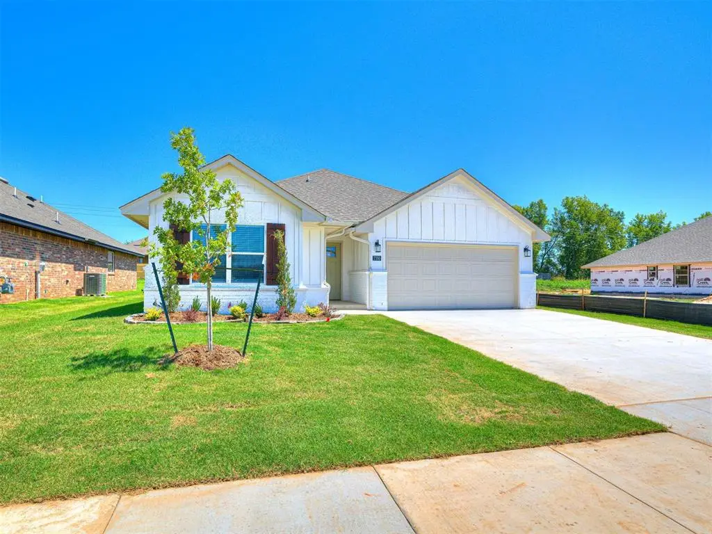 7700 Three Woods Lane, Yukon, OK 73099 - Image #1