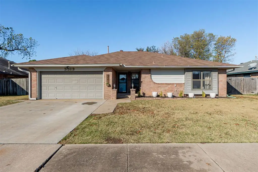 3513 Shannon Drive, Moore, OK 73160 - Image #1