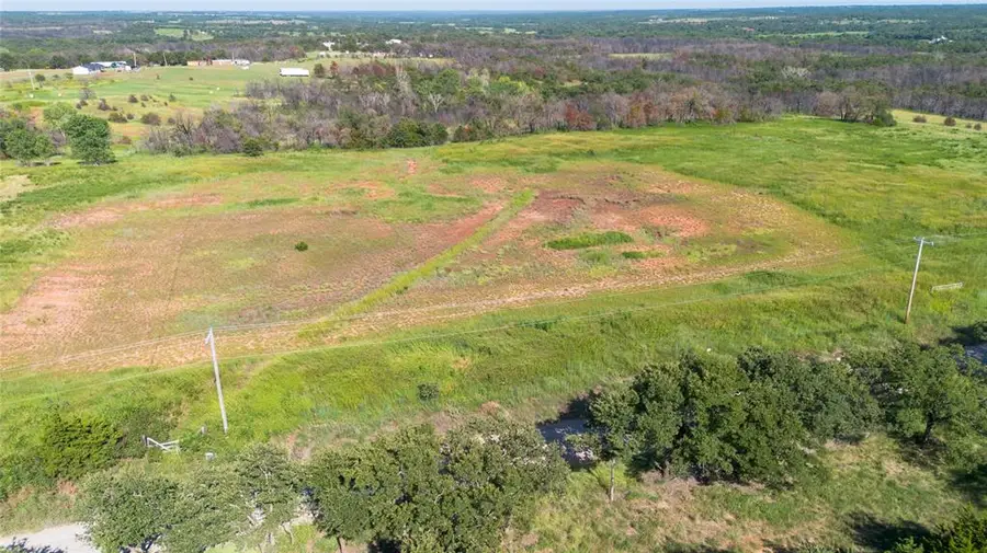 2460 S Anderson Road, Guthrie, OK 73044 - Image #3