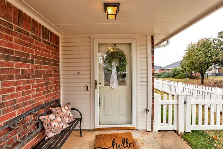 2106 NW 155th Street, Edmond, OK 73013 - Image #2