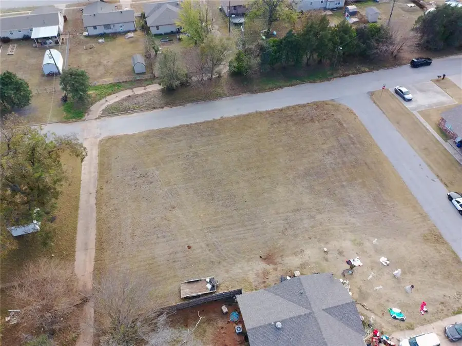 N Arizona Avenue, Chickasha, OK 73018 - Image #3