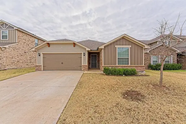 2301 Scarlet Lane, El Reno, OK 73036