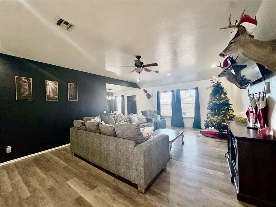 701 Drexal Place, Duncan, OK 73533 - Image #2