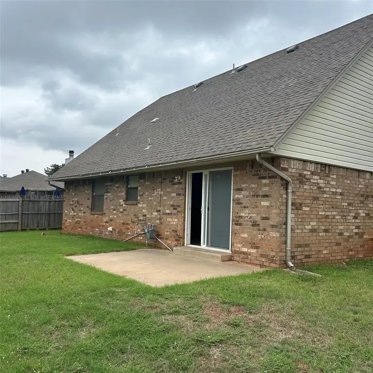 504 Rolling Hills Terrace, Edmond, OK 73012 - #2