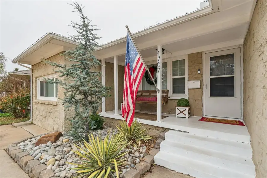 1707 Oxford Way, Oklahoma City, OK 73120 - Image #2