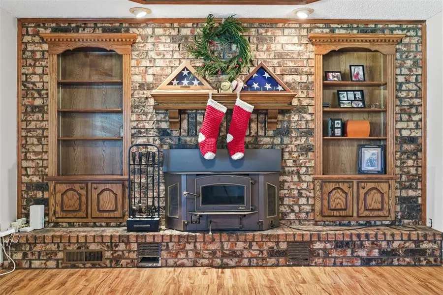 1516 Indian Creek Terrace, Tuttle, OK 73089 - Image #3