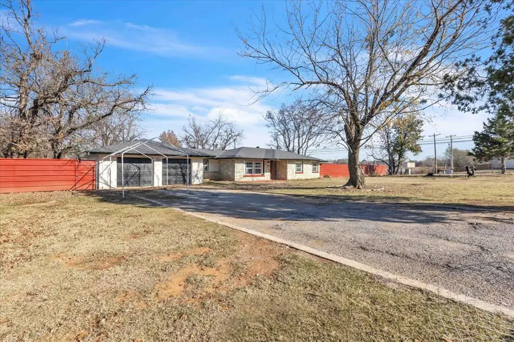 9909 Lloyd Drive, Midwest City, OK 73130 - Image #1