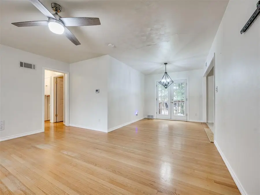 116 W Jarman Drive, Oklahoma City, OK 73110 - Image #2