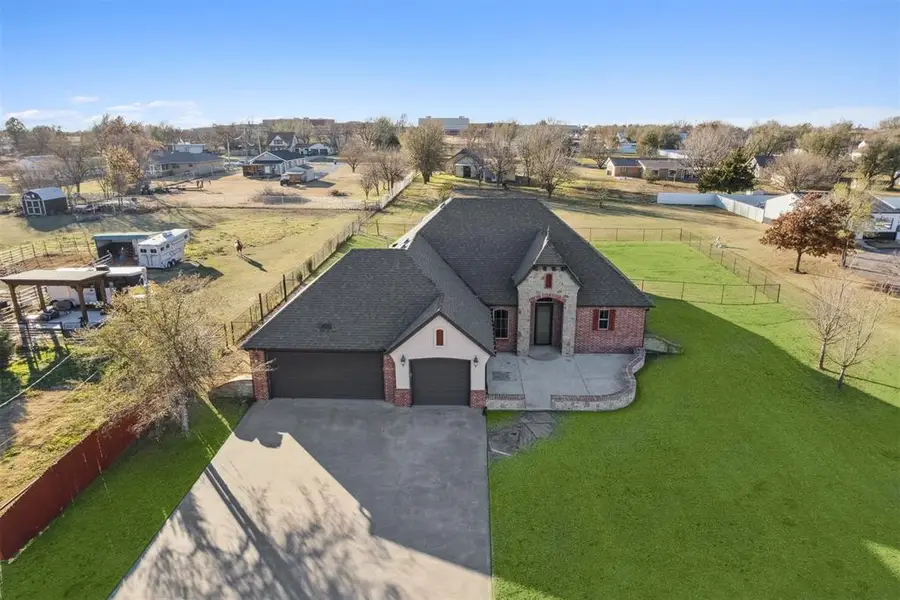 2760 Stewart Avenue, El Reno, OK 73036 - Image #2