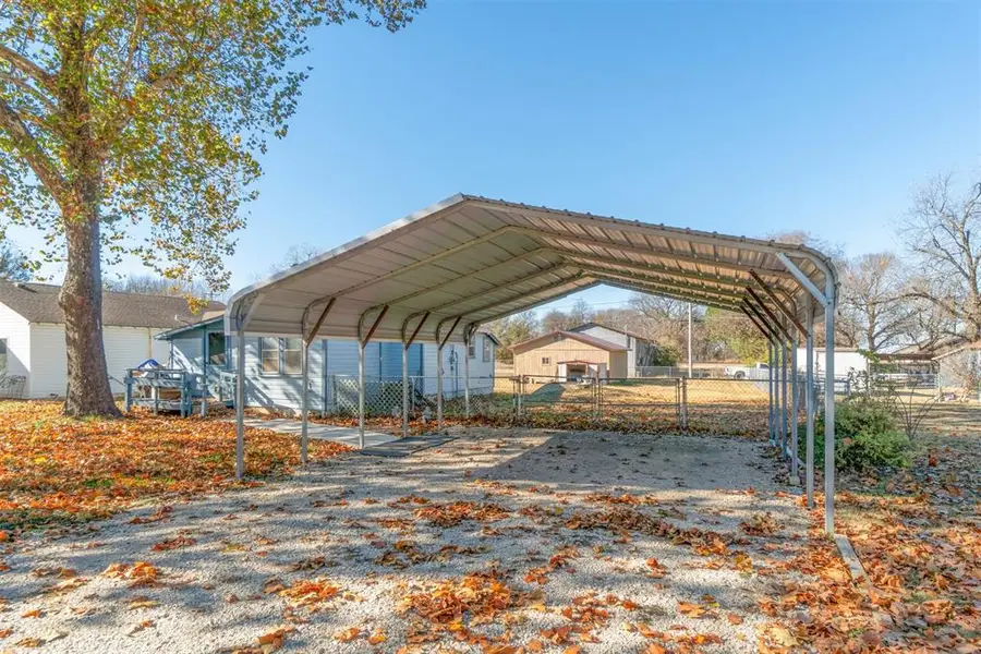 114 S 2nd Street, Noble, OK 73068 - Image #2