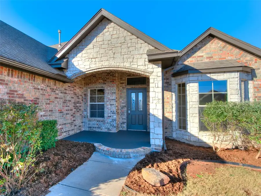 1109 Jacob Drive, Moore, OK 73160 - Image #3