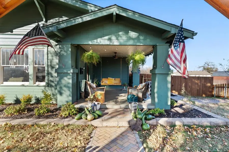 624 E Mansur Avenue, Guthrie, OK 73044 - Image #2