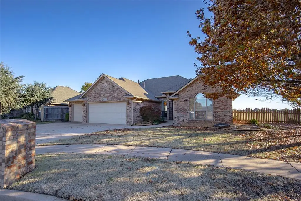 8012 NW 67th Place, Oklahoma City, OK 73132 - Image #1