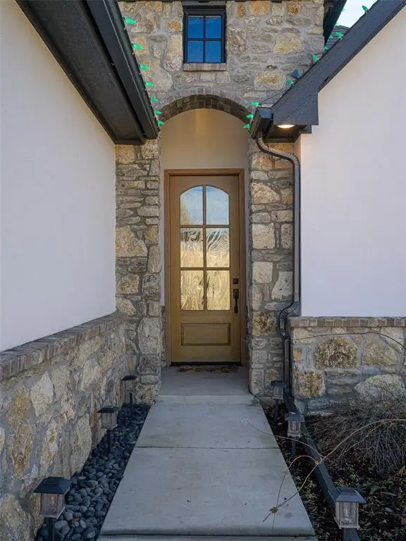 14399 Fox Lair Lane, Edmond, OK 73025 - #2