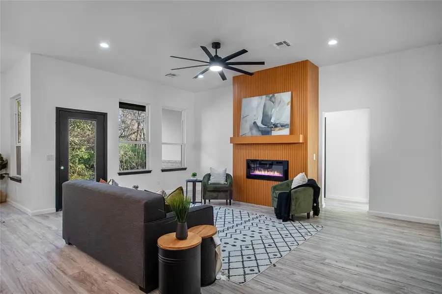 4206 N Shadybrook Drive, Midwest City, OK 73110 - Image #3