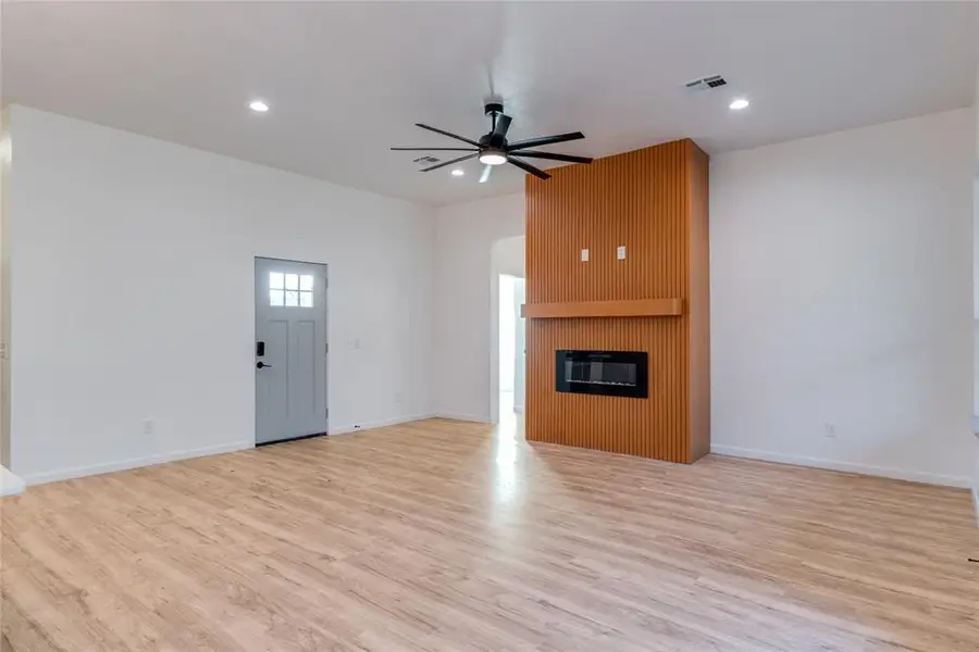 4208 N Shadybrook Drive, Midwest City, OK 73110 - Image #3